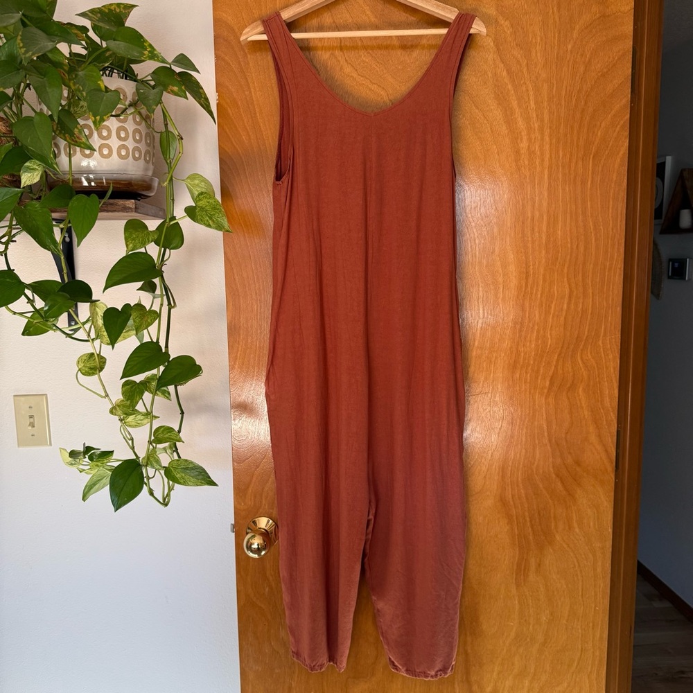 Altar Houseline Sleeveless Jumpsuit in Coral, M